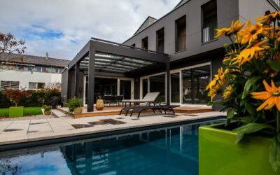 Fassadensanierung, Neubau Pool, Anbau Verglasung und Gartenneugestaltung